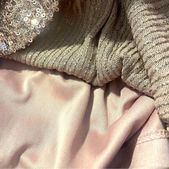 Eliza J Sequined Long Sleeve Stretch Dress NWT Size 2 - Picture 8 of 9